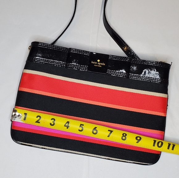 Kate Spade multi-color chain-link canvas crossbody bag - Picture 4 of 7